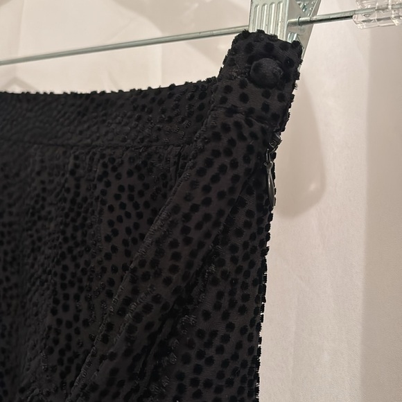 The Kooples Flowing Short Black Polka Dot Print Skirt (Size 1 FR = Size 4 USA) - Picture 2 of 8